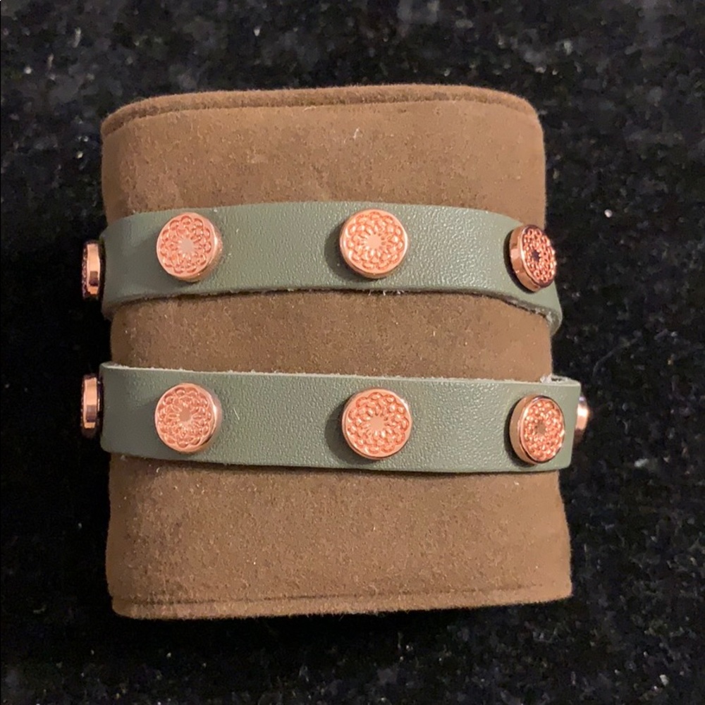 🆕GREENSTUDDED WRAP BRACELET
